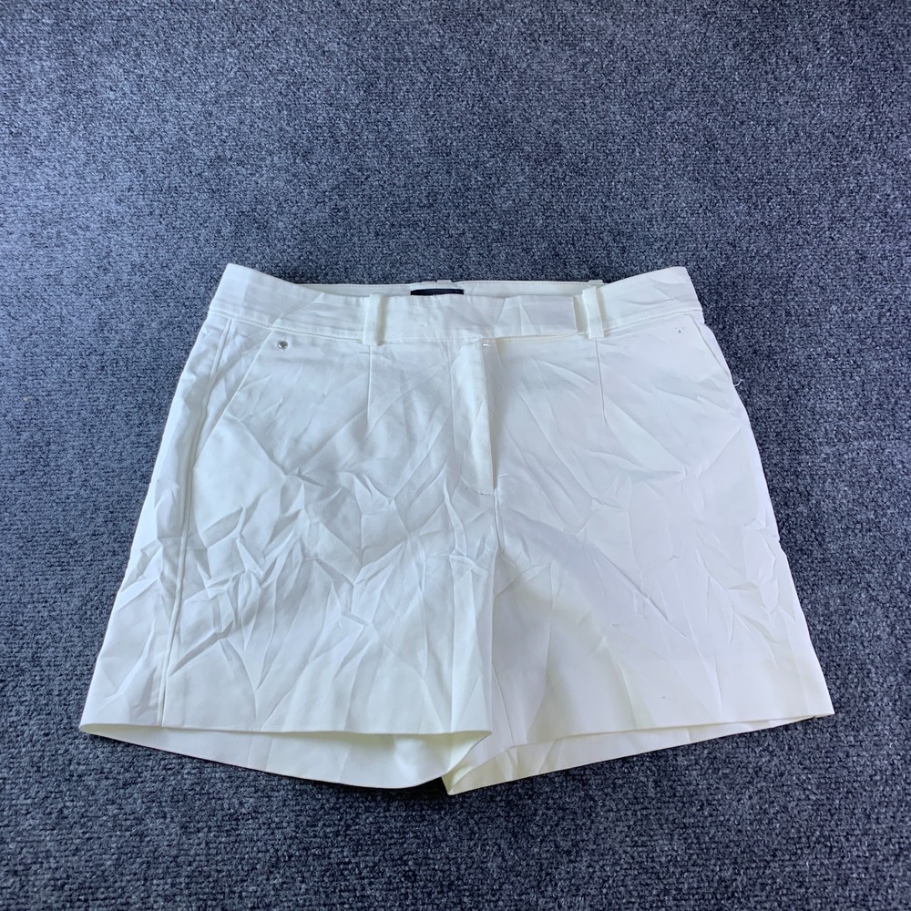 White House Black Market Chino Shorts Women 6 Cotton Stretch Pleated Performance